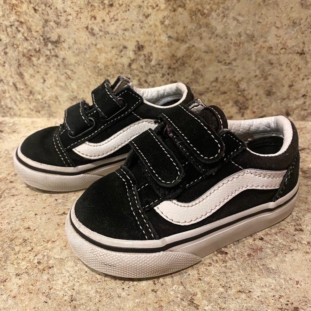 Toddler Vans Size 4.5